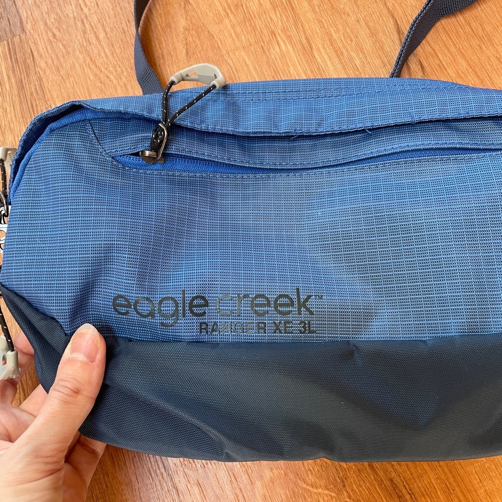 Eagle Creek Ranger XE 3L Hiking Fanny Hip Pack Blue Ripstop Outdoor Travel - Picture 4 of 9